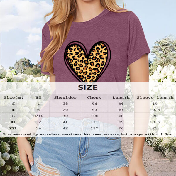 Women's Round Neck Short Sleeve T-Shirt With Leopard Heart Print, Casual Summer Top - Image 4