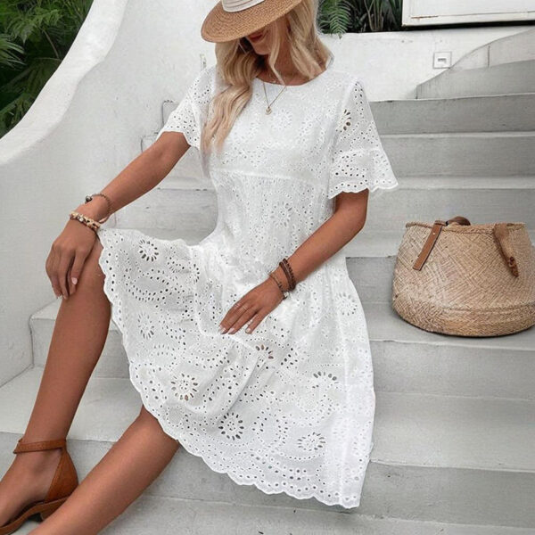 Women's Round Neck Embroidered Lace Short Sleeve A-Line Elegant Summer Vacation Dress - Image 3