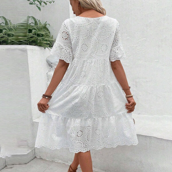 Women's Round Neck Embroidered Lace Short Sleeve A-Line Elegant Summer Vacation Dress - Image 9