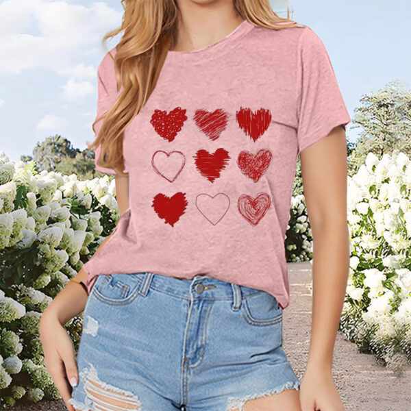 Women's Round Neck Short Sleeve T-Shirt With Patterned Heart Print, Casual Summer Tee